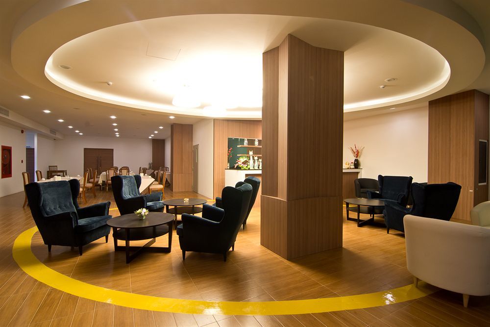Tevan Jomtien Pattaya Exterior photo