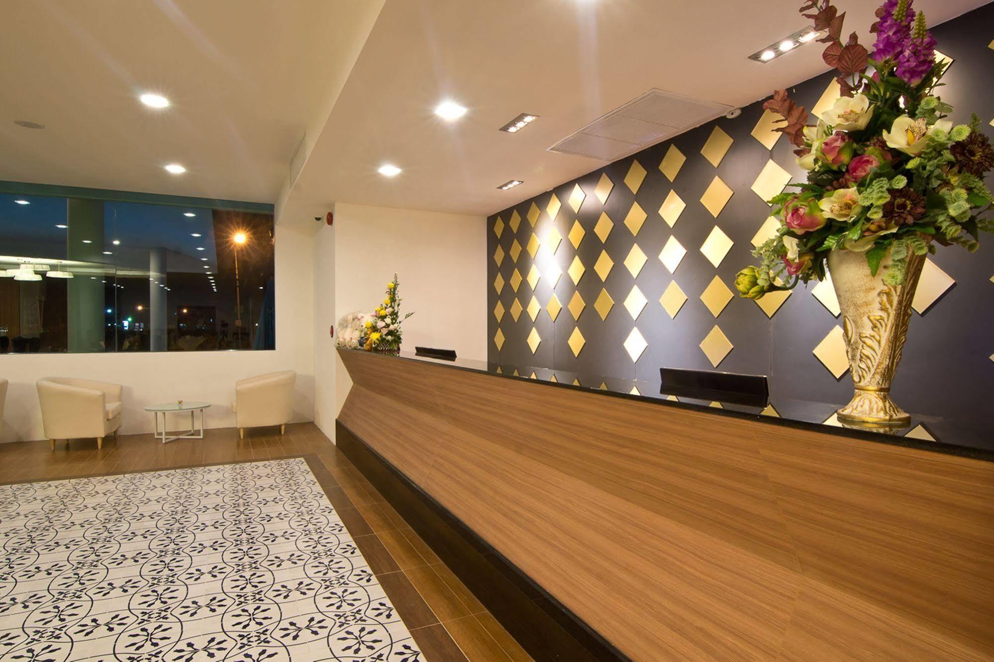 Tevan Jomtien Pattaya Exterior photo