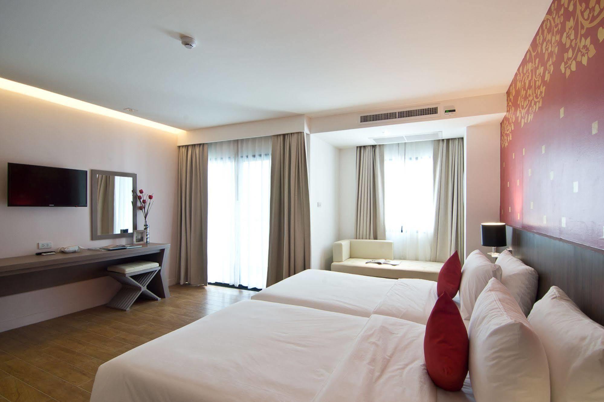 Tevan Jomtien Pattaya Exterior photo