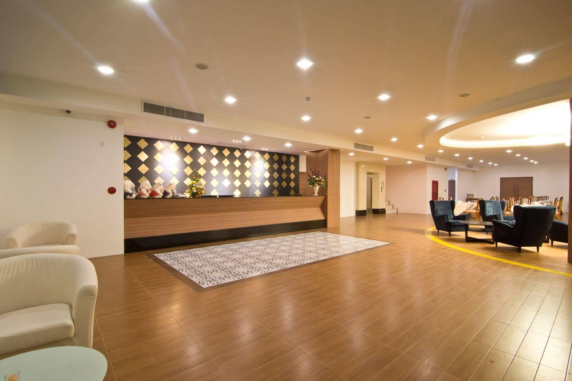 Tevan Jomtien Pattaya Exterior photo